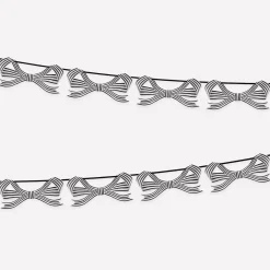 Black & White Stripy Bow Garland