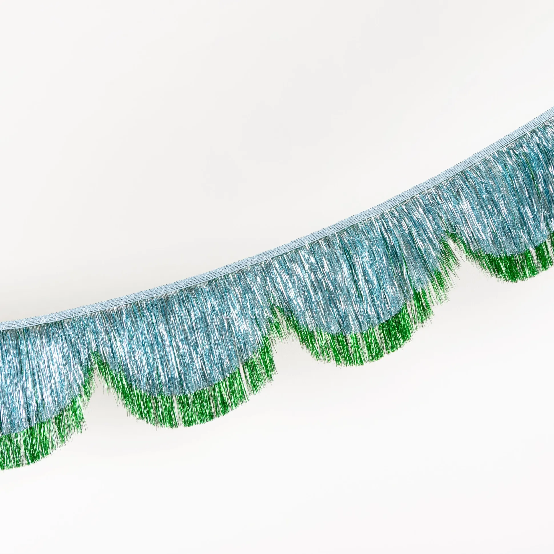 Blue Tinsel Scallop Garland