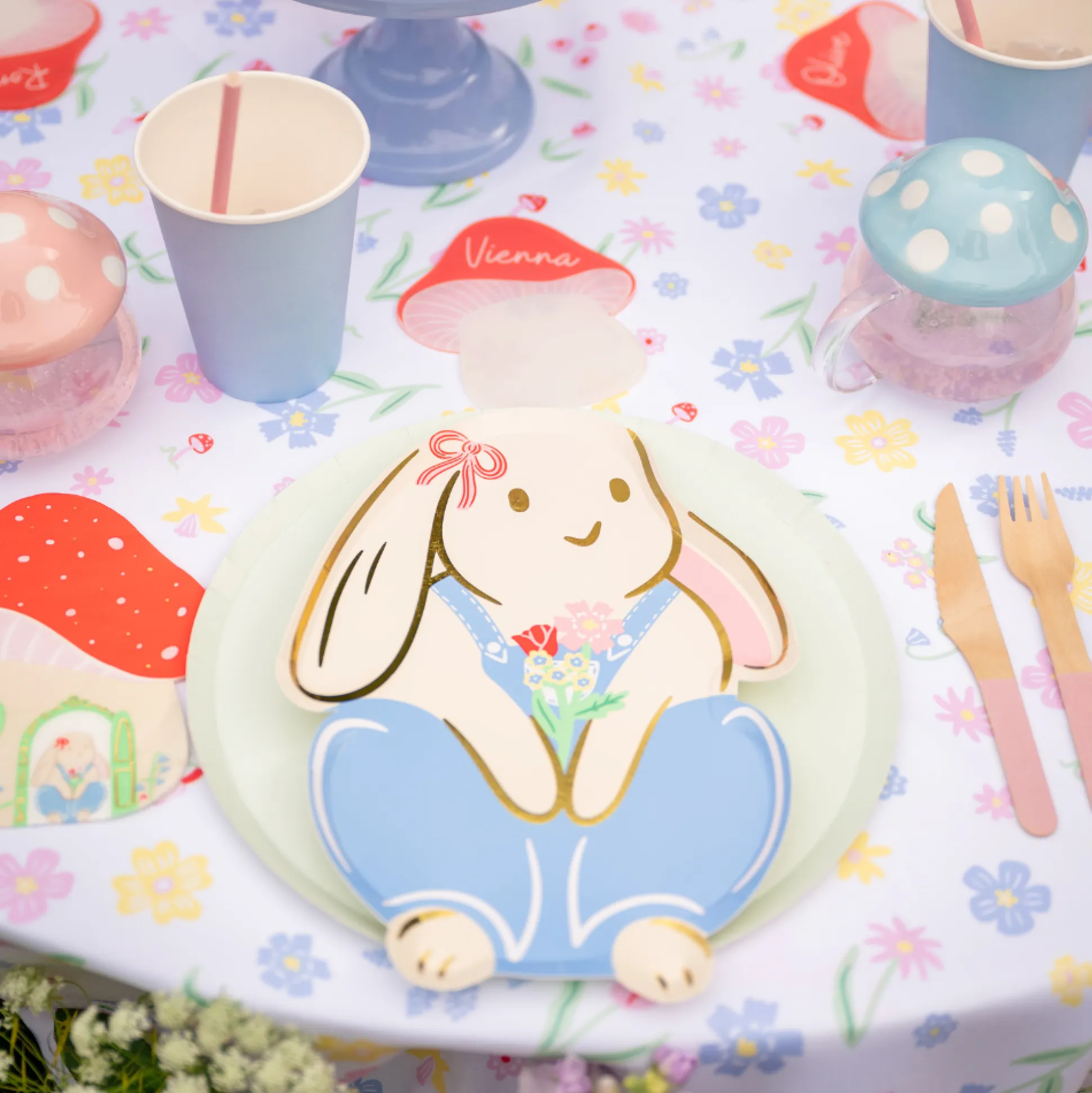 Bunnies In The Garden Overalls Bunny Large Plates, Pack of 8