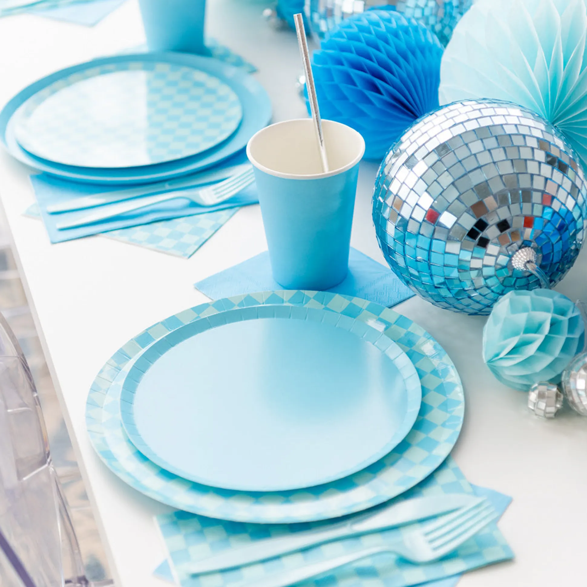 Check It! Out of the Blue Check Guest Napkins, Pack of 16
