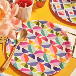 Color Me Crazy Large Plates, 10 per pack