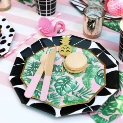 Dashes and Dots Large Plates (10 per pack)