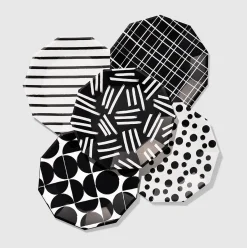Dashes and Dots Large Plates (10 per pack)