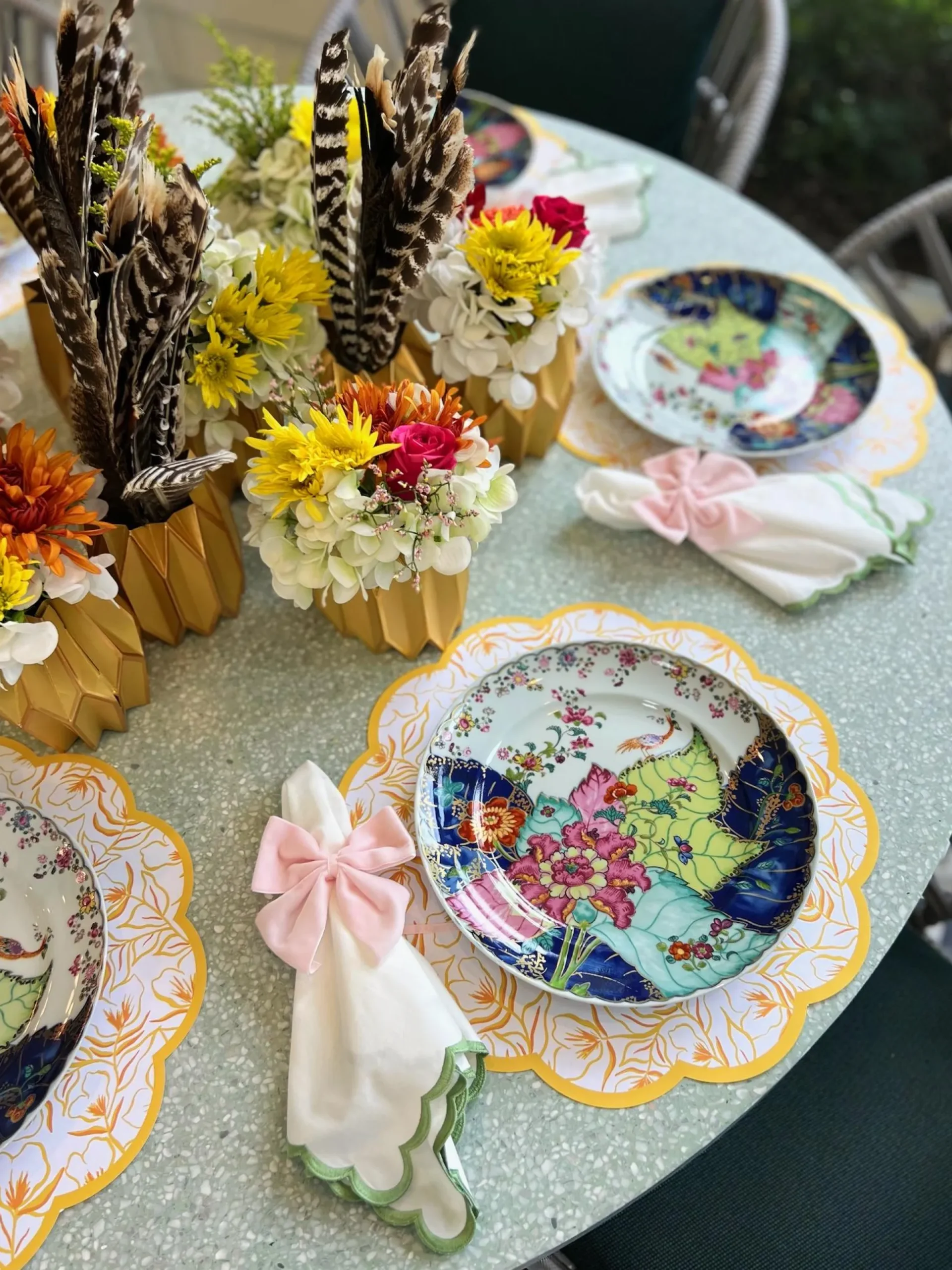 Golden Flowers Paper Placemats, Set of 24