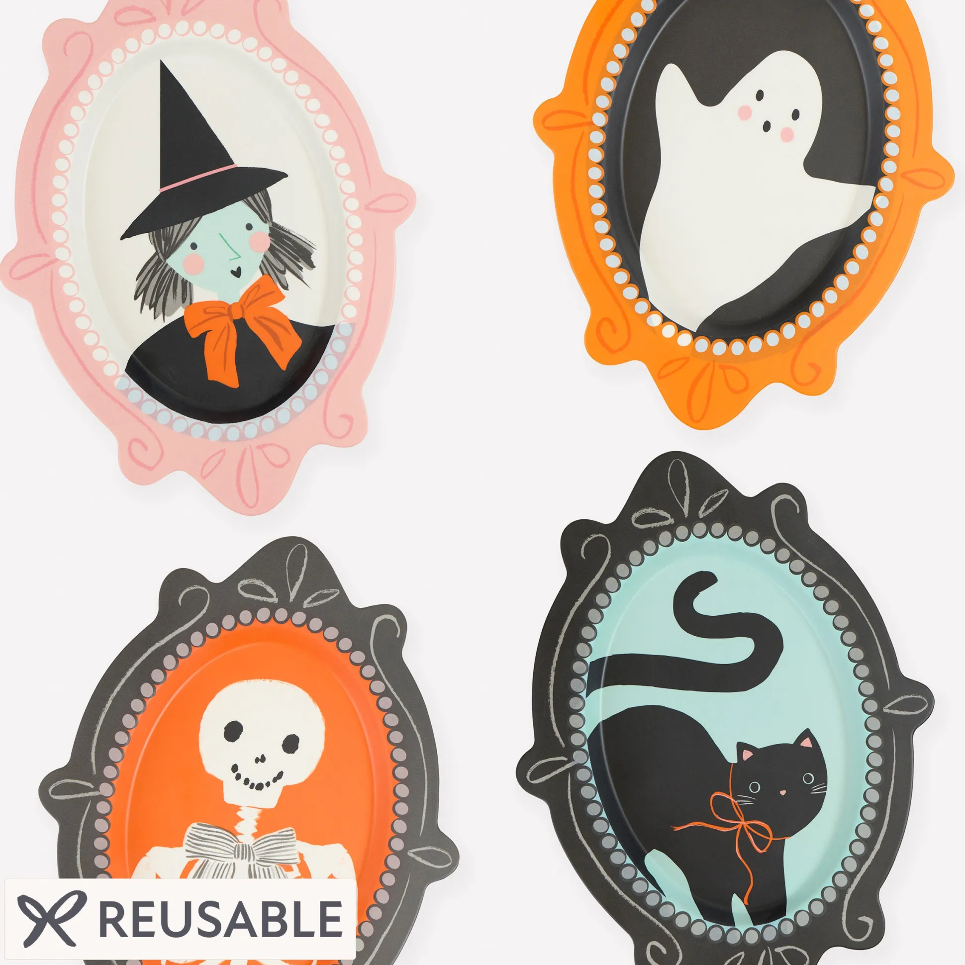 Halloween Portrait Reusable Plates (x 4)