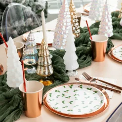 Holly Print Dinner Plates, Set of 8