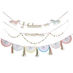 I Believe In Unicorns Garland