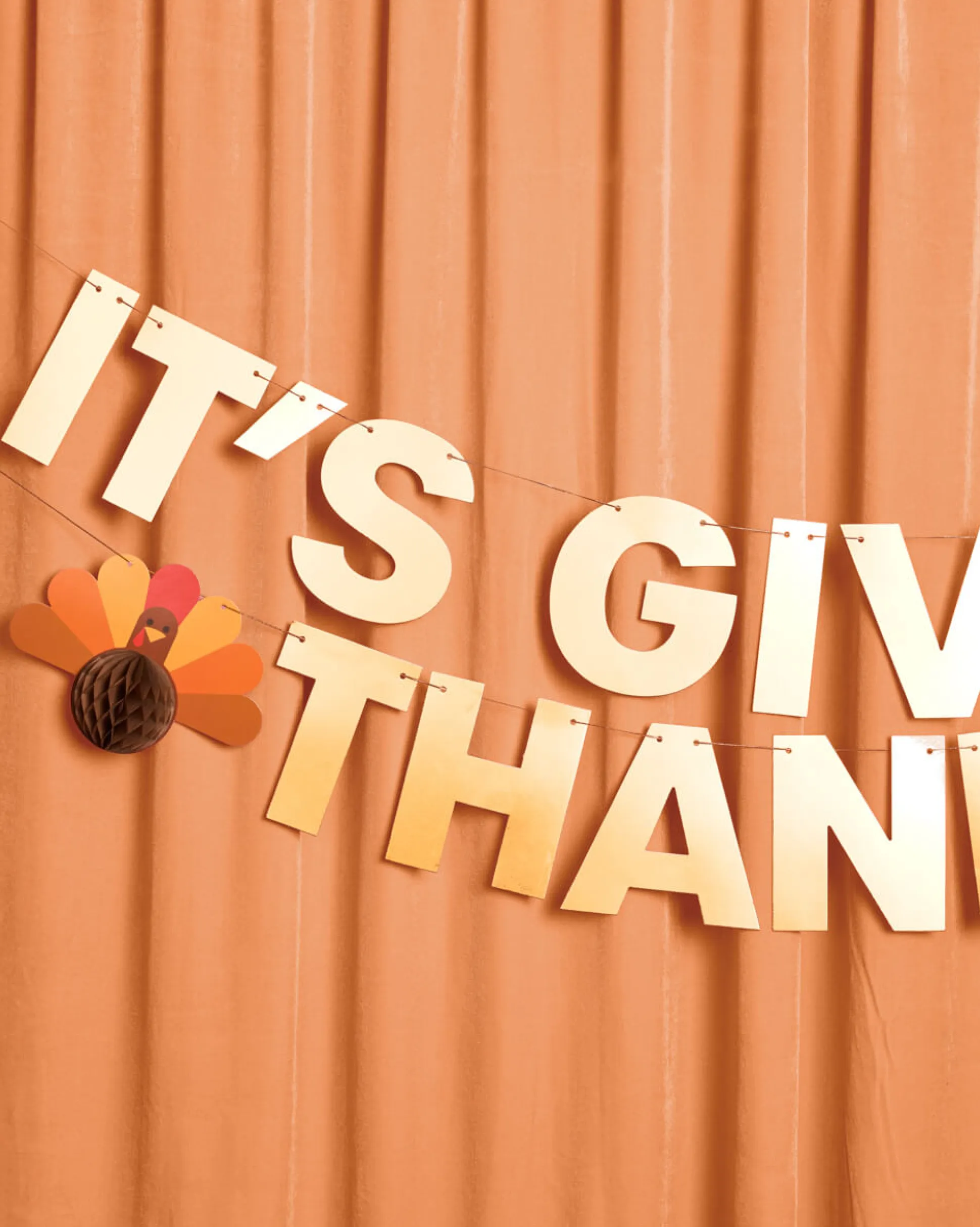 It's Giving Thanks Banner - 3D paper banner