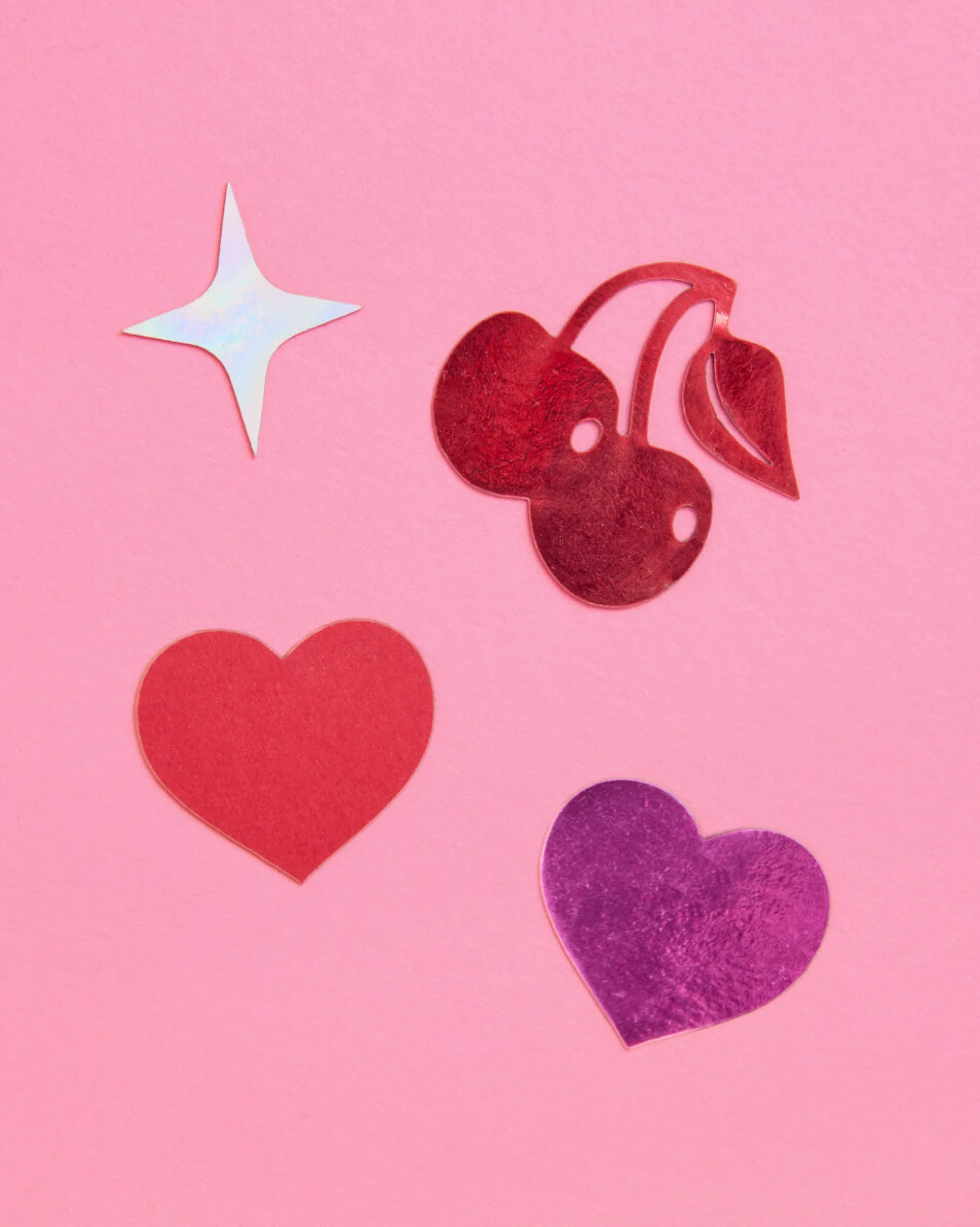 Lucky in Love Confetti - 200 pc foil confetti