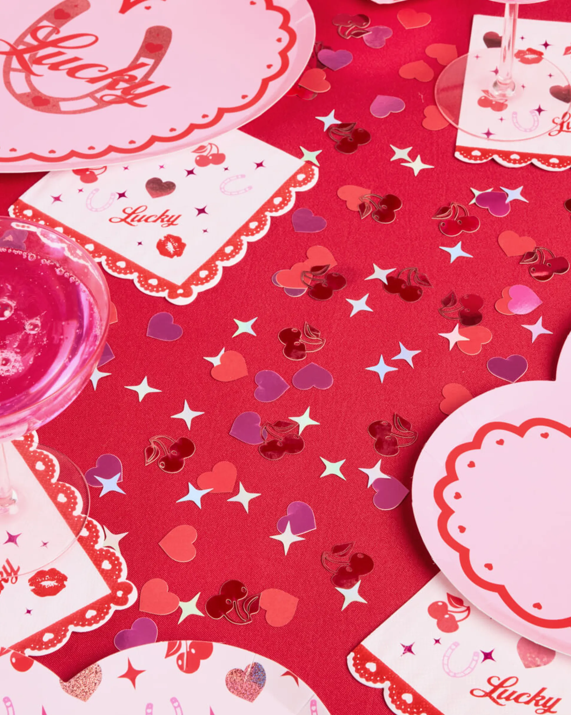 Lucky in Love Confetti - 200 pc foil confetti