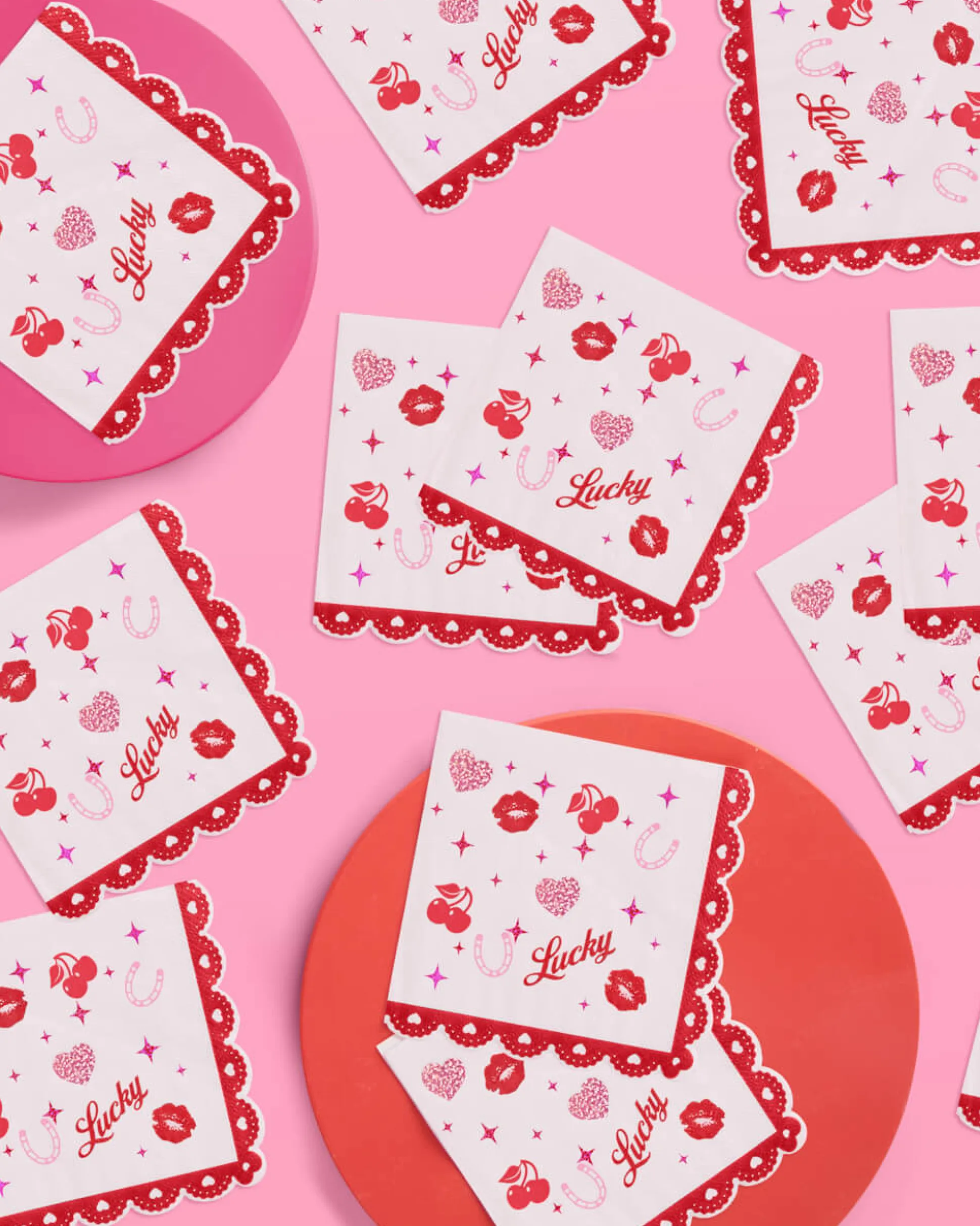 Lucky in Love Napkins - 25 paper napkins