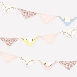 Mixed Floral Garland Set