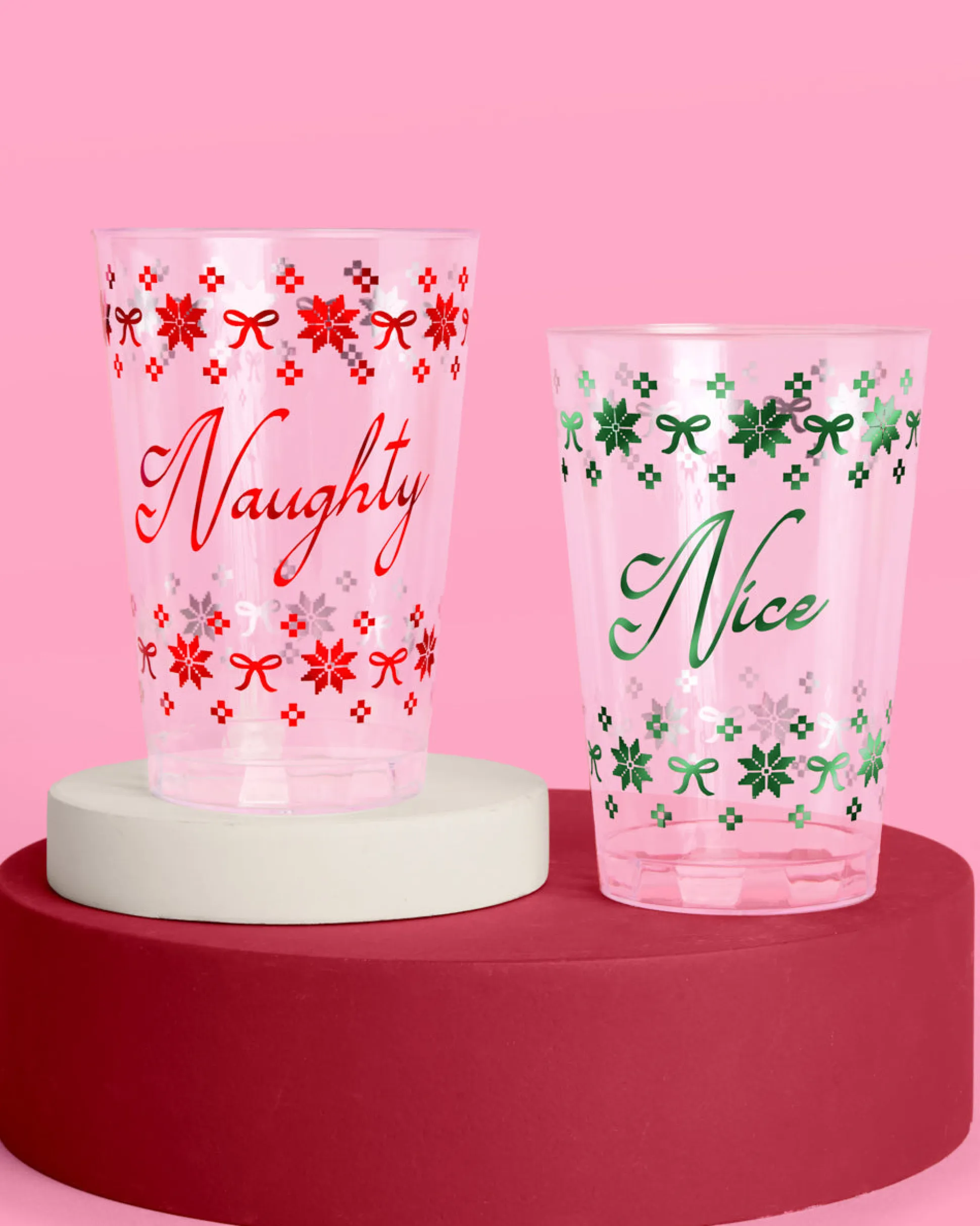 Naughty + Nice Cups - 30 plastic cups