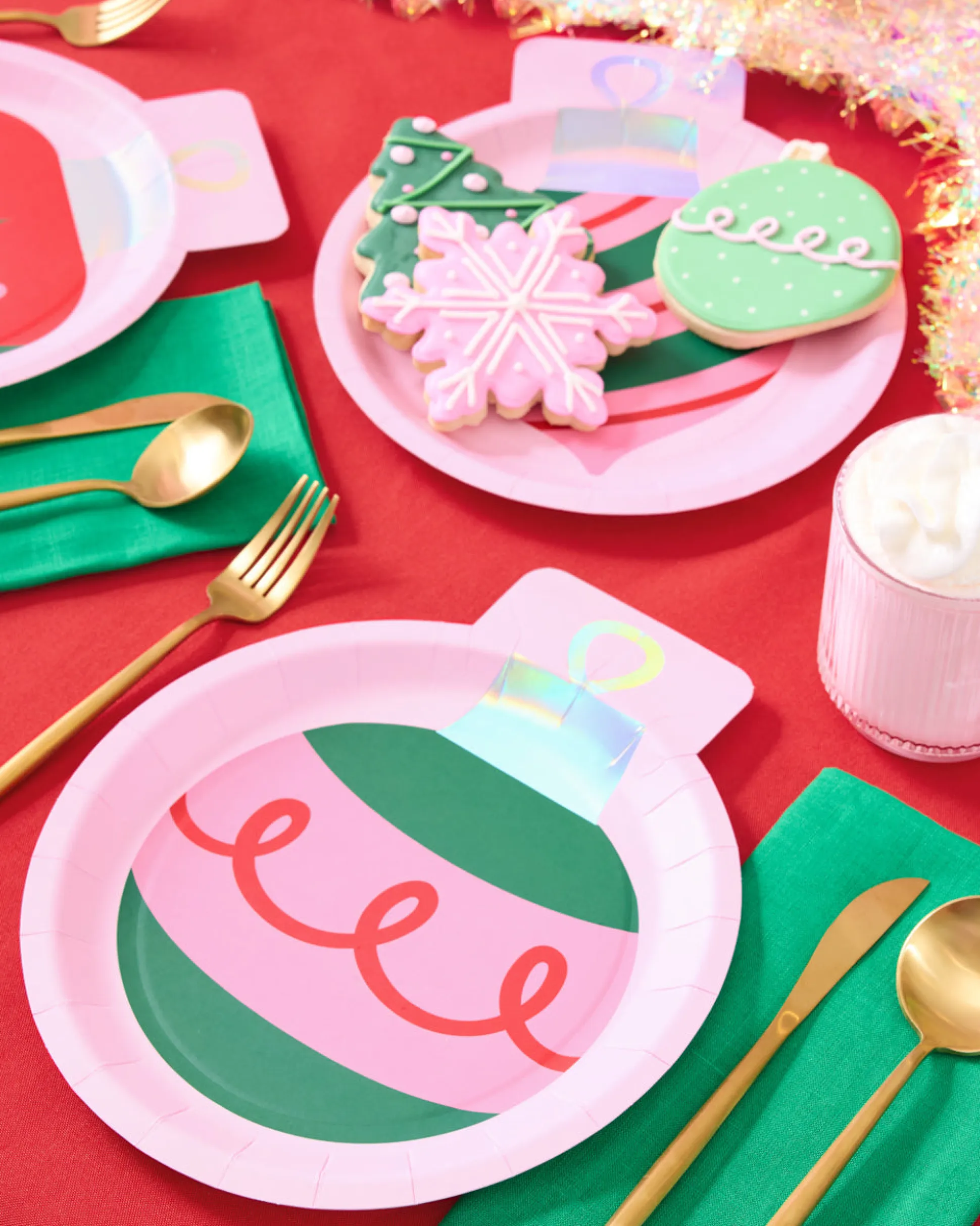 Ornament Plates - 24 paper plates
