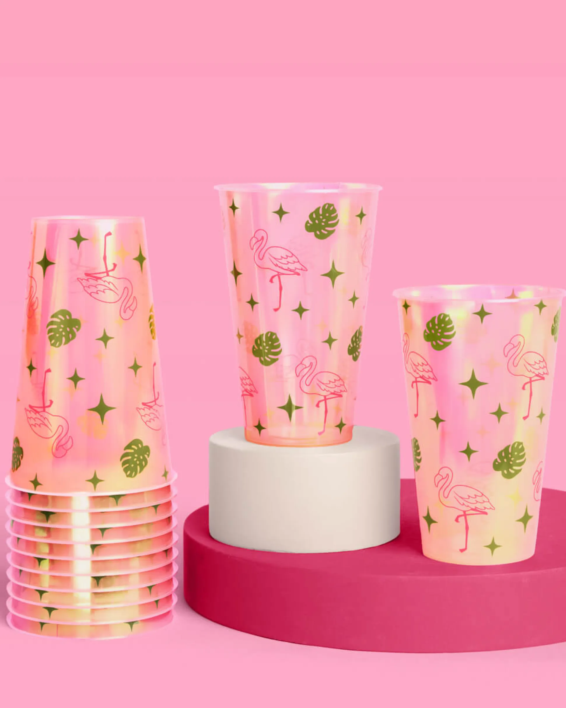 Palm Royale Cups - 16 plastic cups