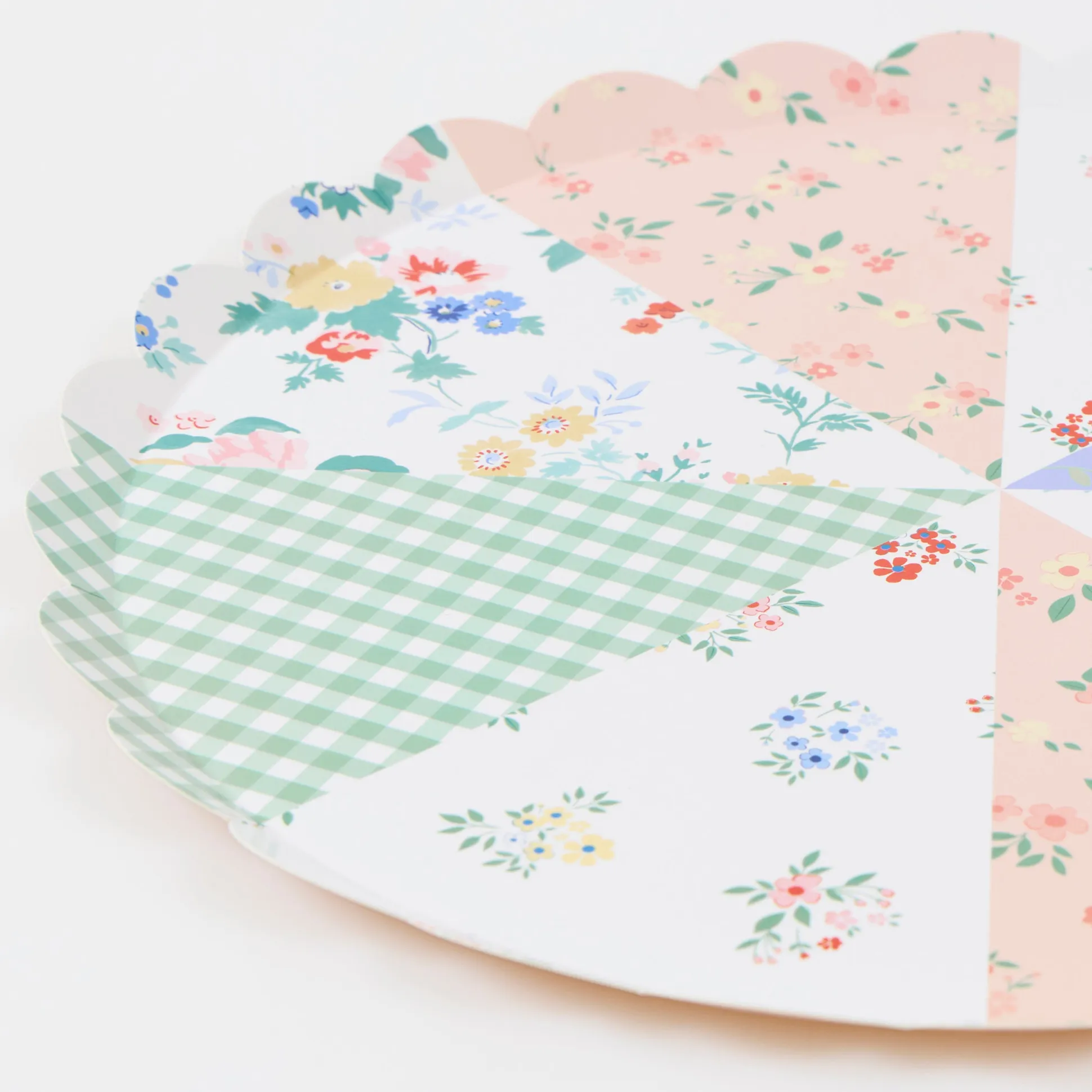 Patchwork Dinner Plates (x 8)