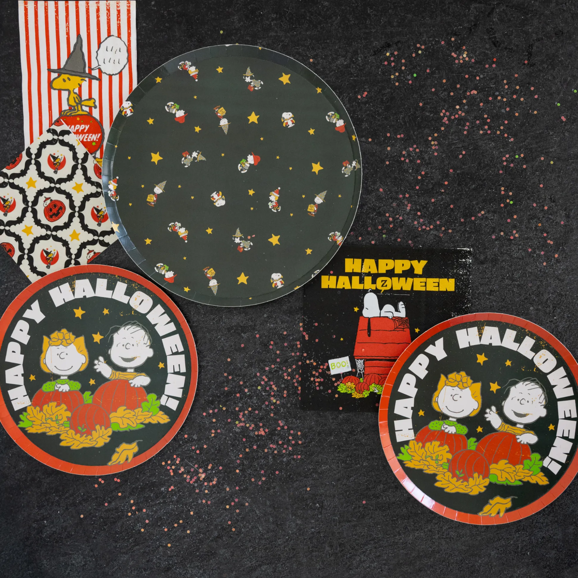 Peanuts Halloween Dessert Plates