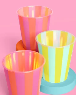 Pool Party Cups - 16 plastic cups