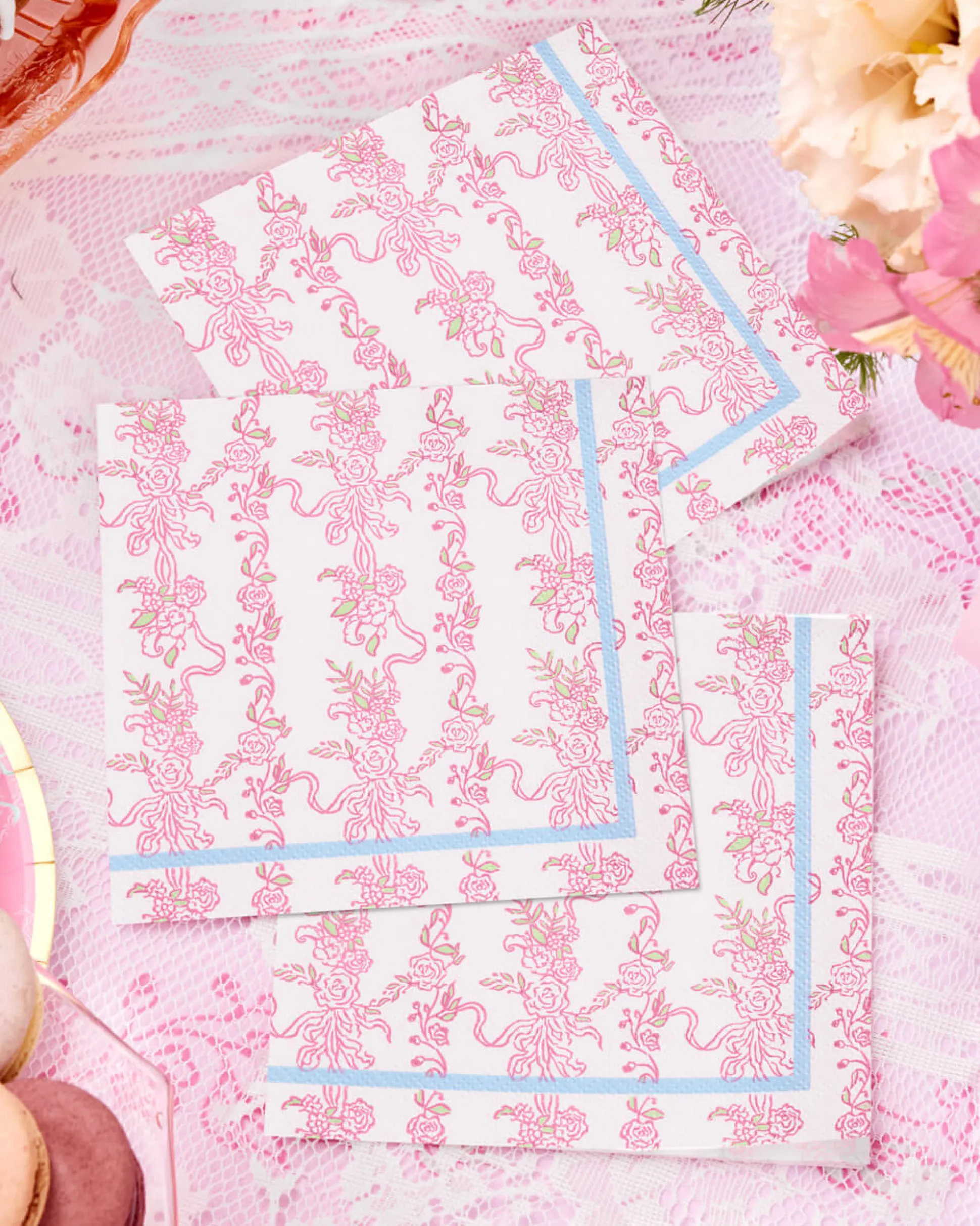 Romance Napkins - 25 printed napkins