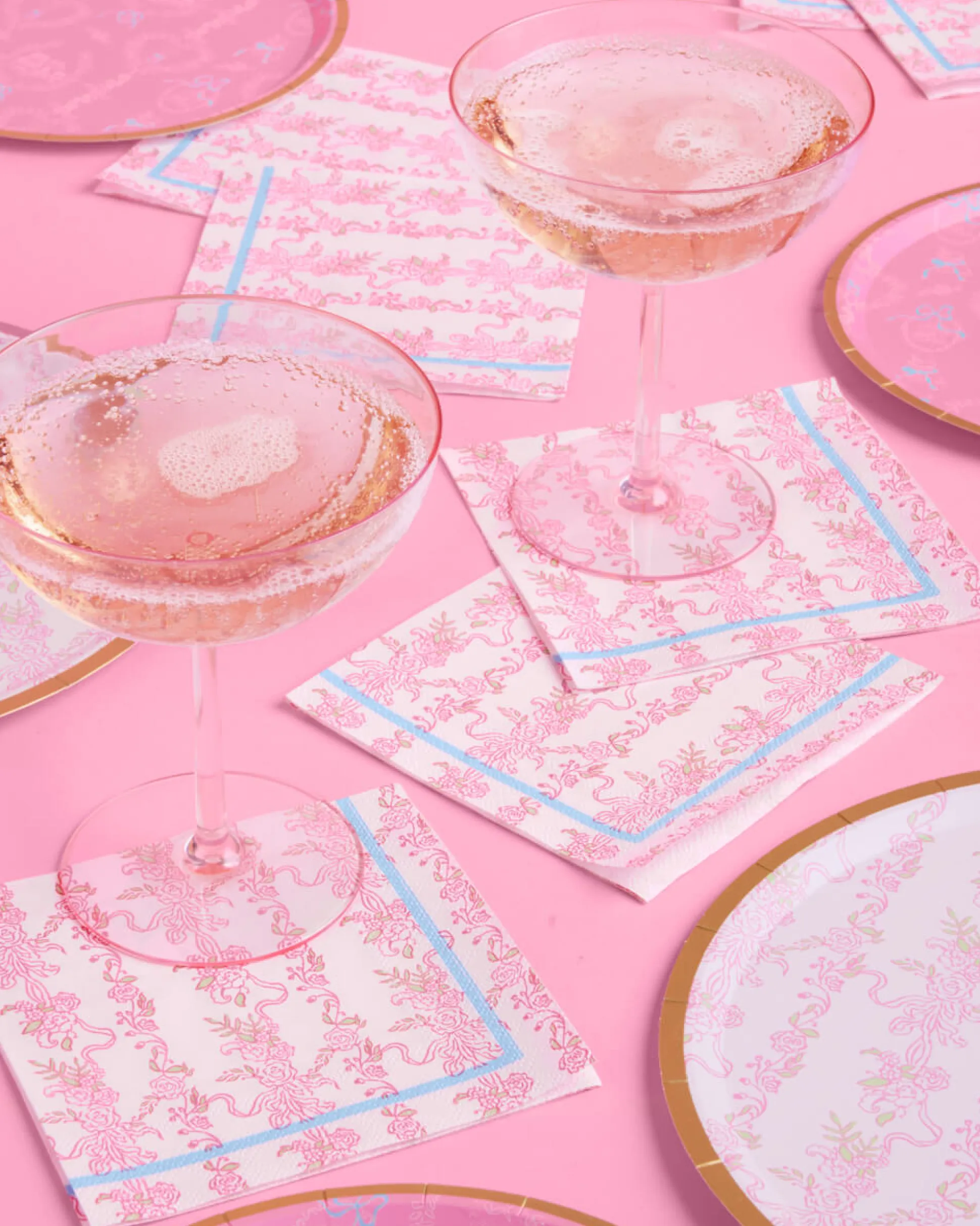 Romance Napkins - 25 printed napkins