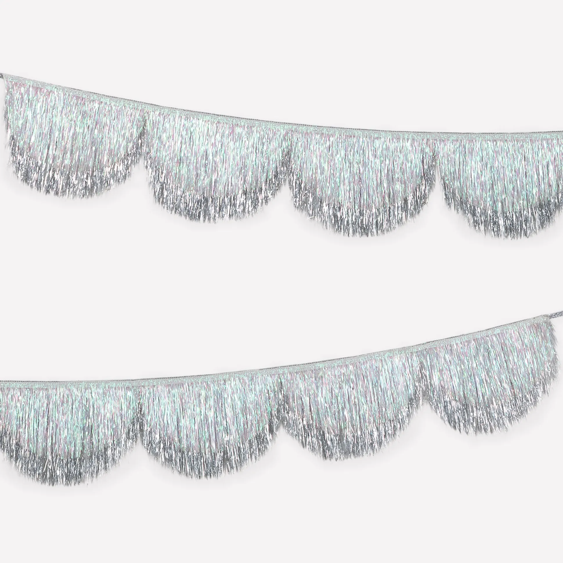Silver Iridescent Tinsel Scallop Garland