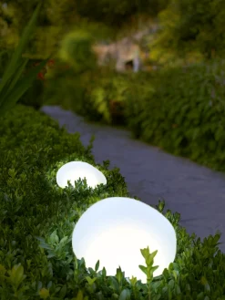 Solar Glass Pebble, Set of 3