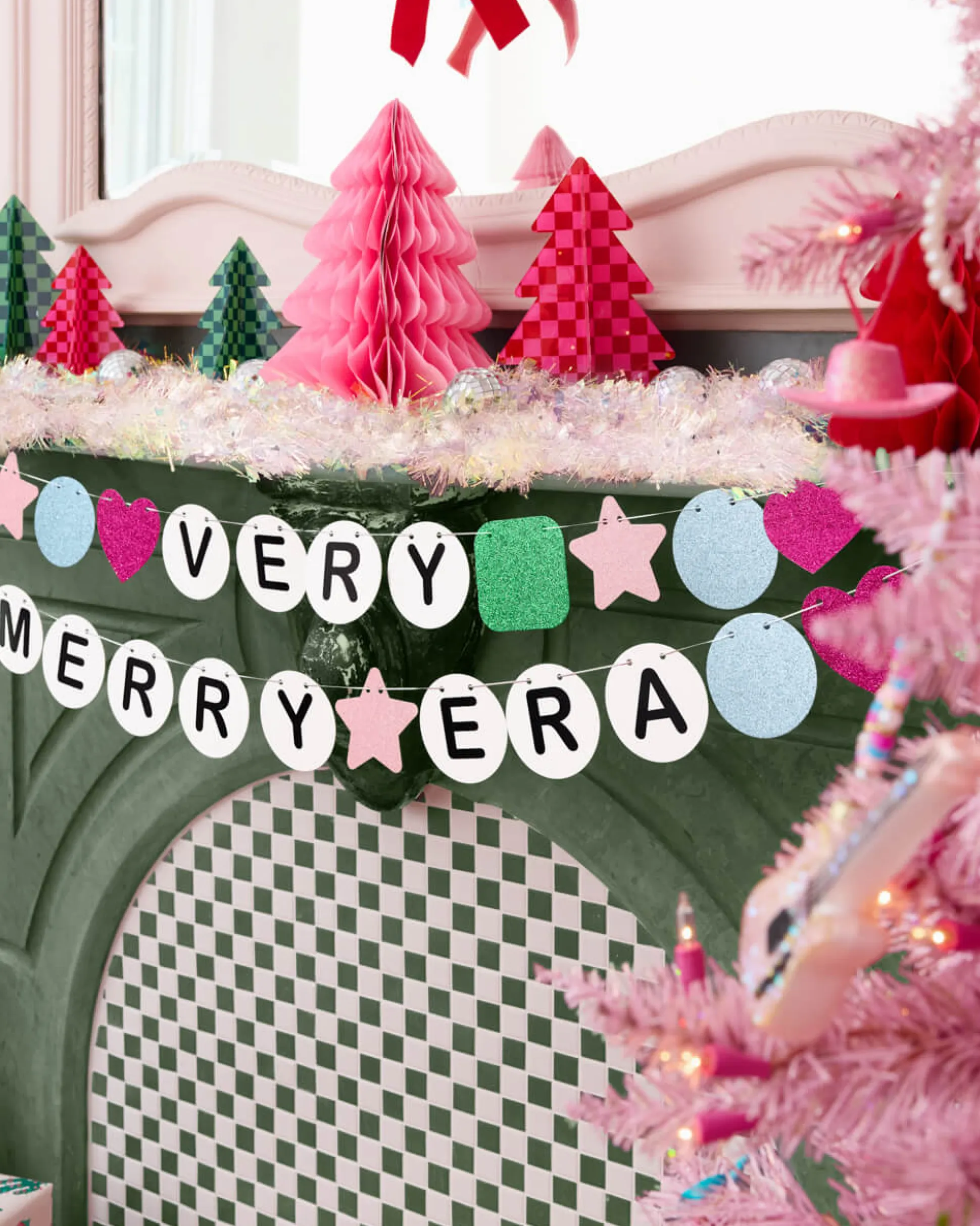 Very Merry Era Banner - friendship bracelet banner