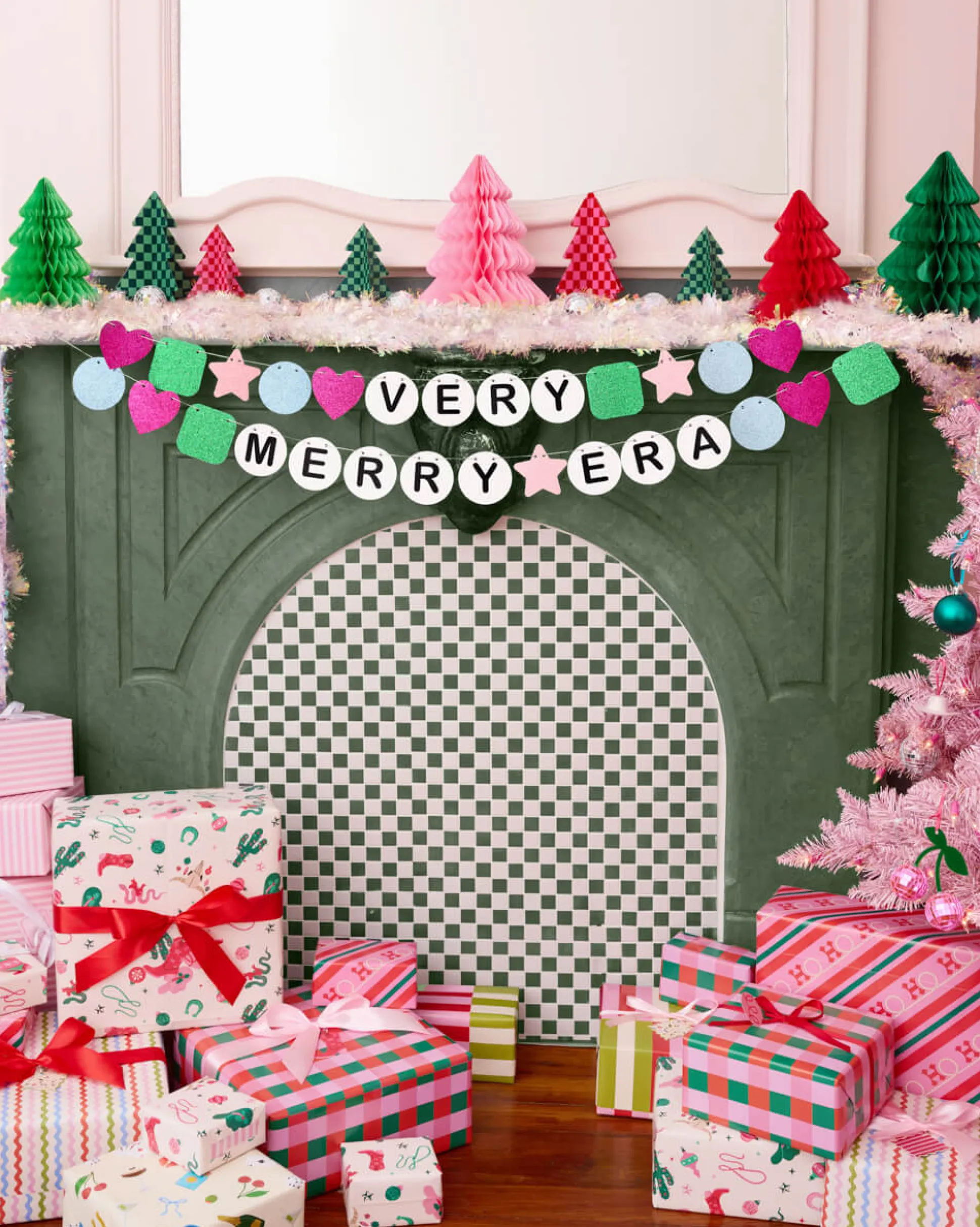Very Merry Era Banner - friendship bracelet banner