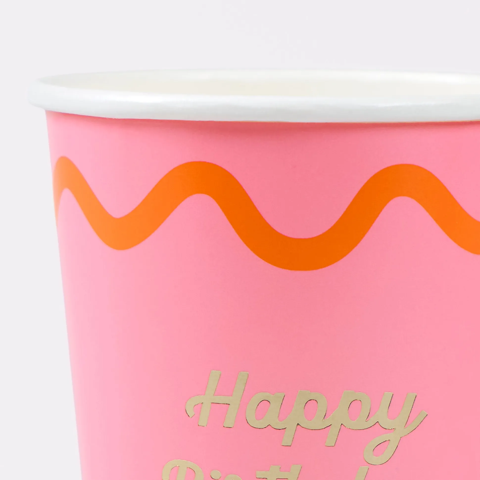 Wiggle Edge Cups (x 8)